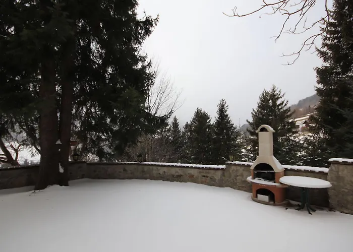 Apartment Burg Biedenegg-trautson By Interhome